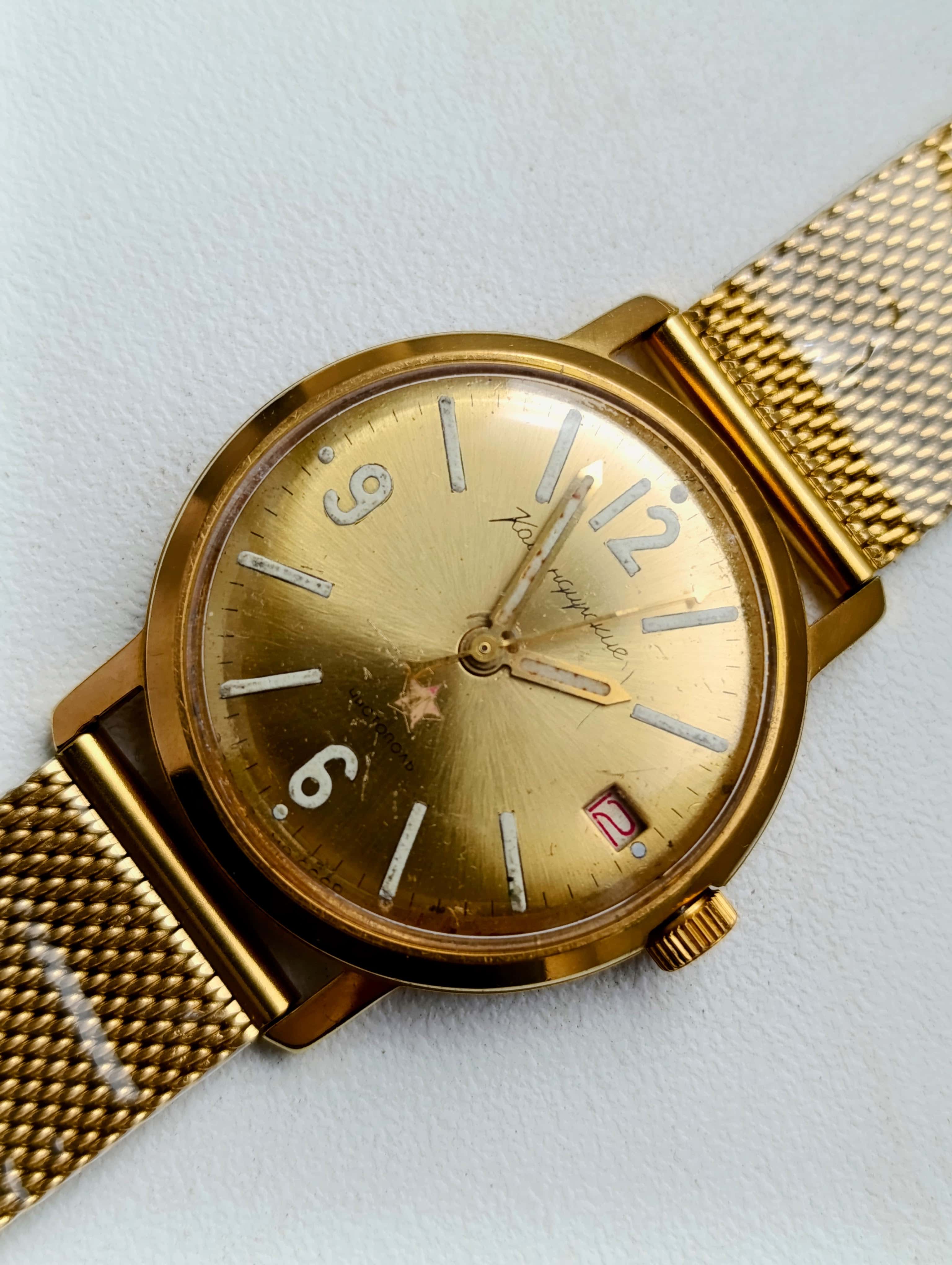 USSR Vostok Komandirskie 2214 | Authentic Soviet Officer's Watch 1960s