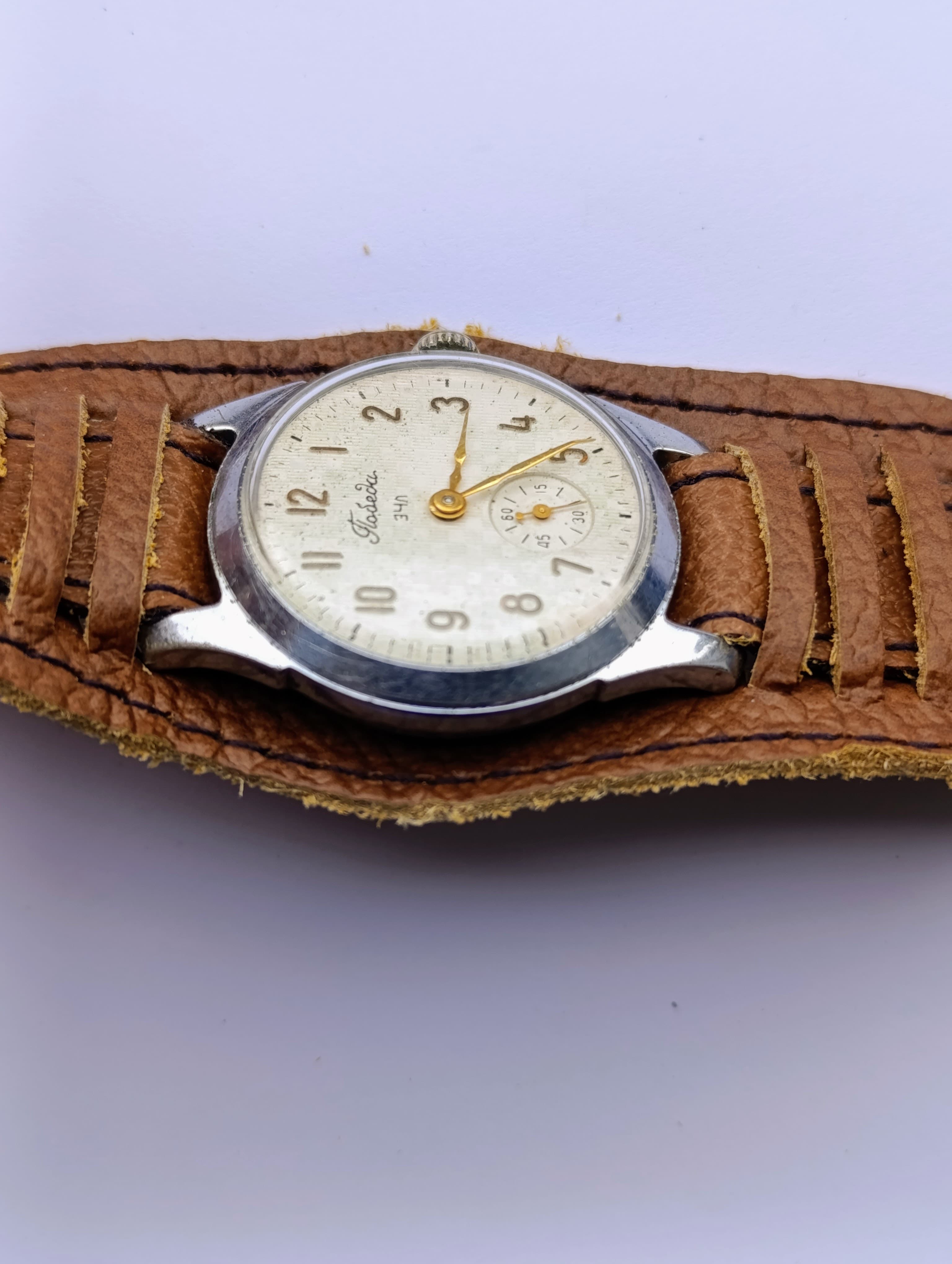 Soviet Watch Pobeda 2603 16 Jewels Leningrad Electric Clocks (ECHL) Made in USSR 1950s – thumbnail 7