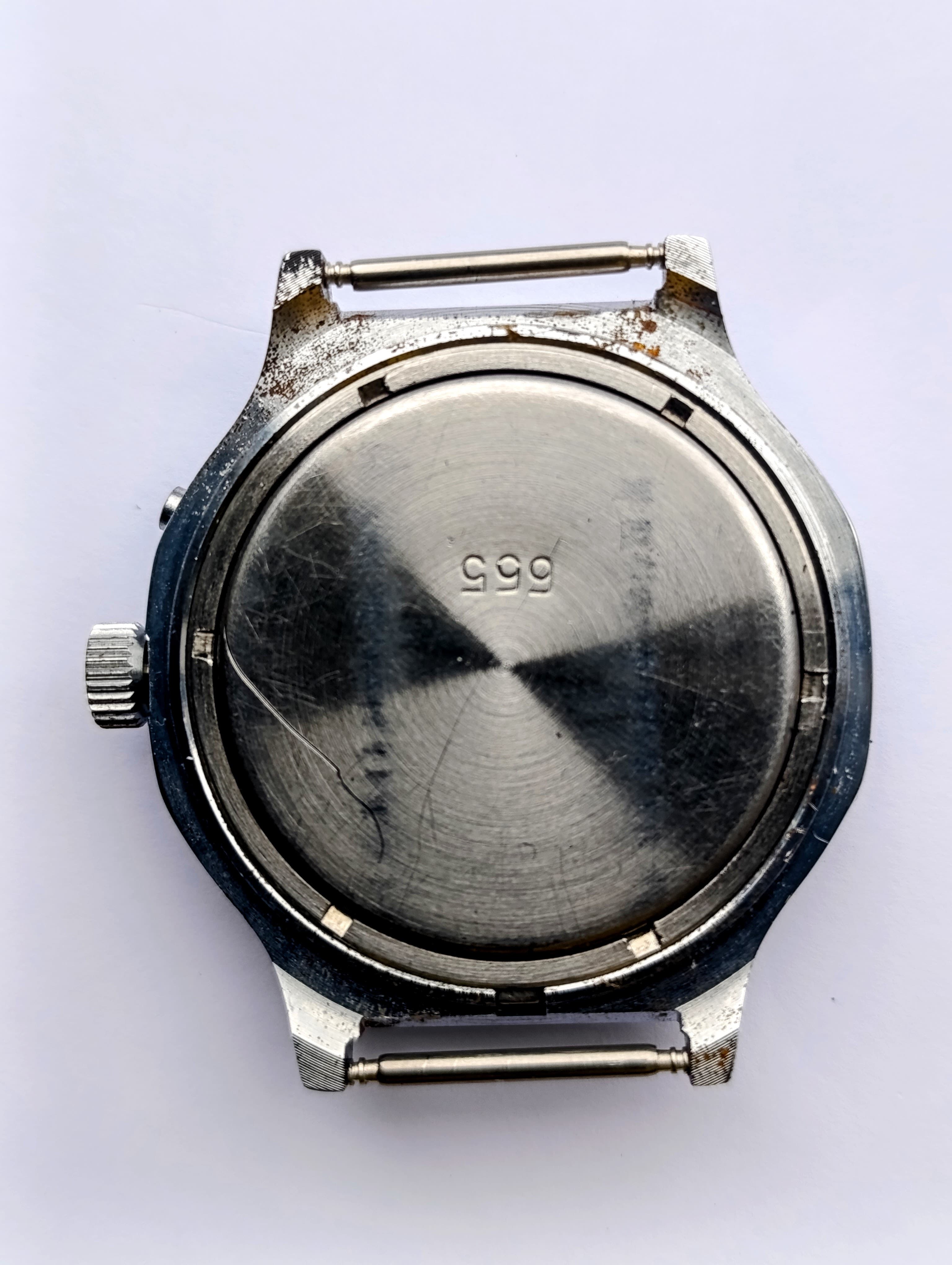 Rare Slava 2428 Mechanical Watch from USSR – 26 Jewels Movement, Dual Calendar, Authentic Soviet Men’s Wristwatch – thumbnail 5