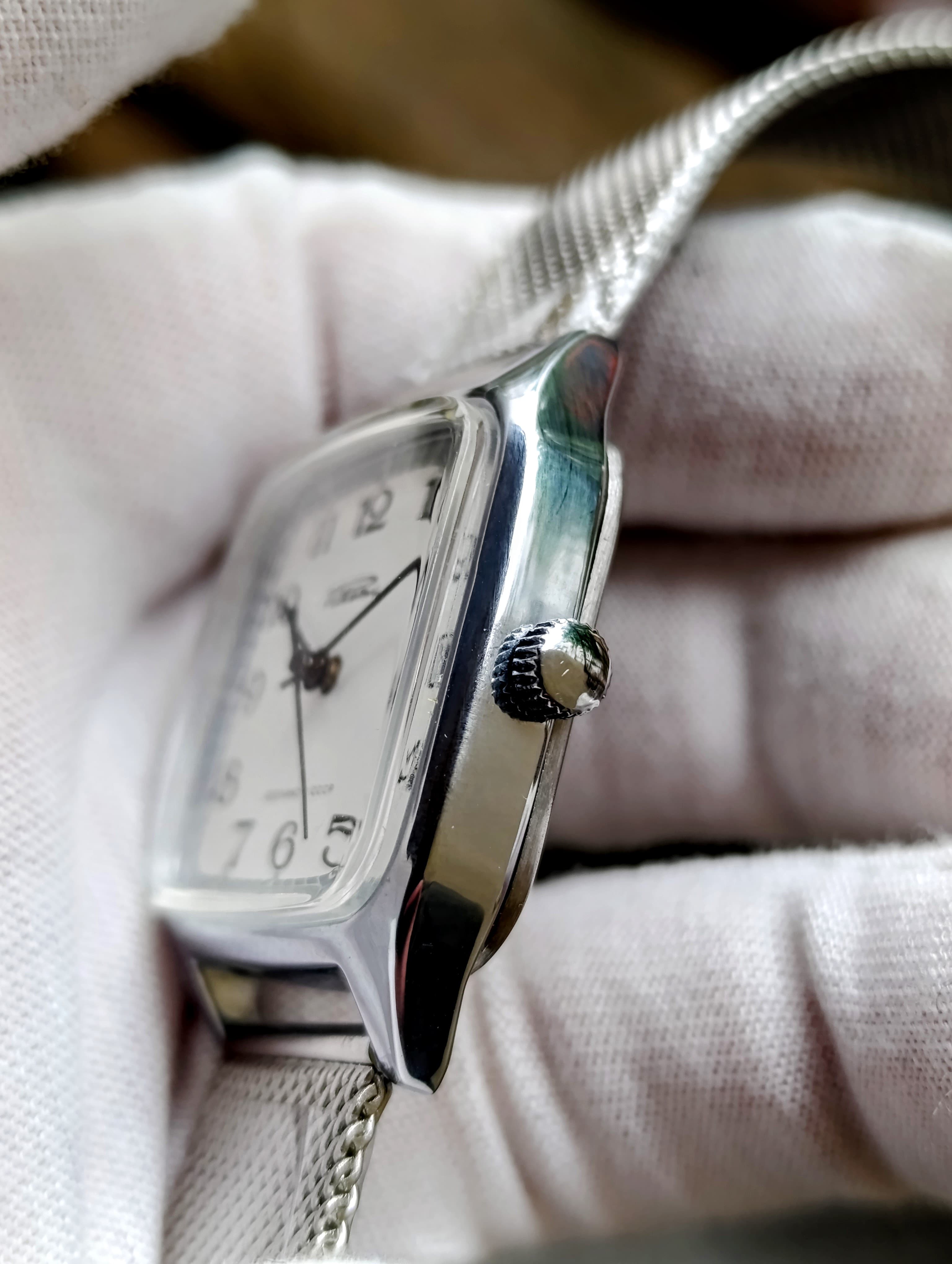 Soviet Vintage Watch Raketa Cal. 2614.H 19 Jewels Made in USSR  Petrodvorets Watch Factory 1980s – thumbnail 5