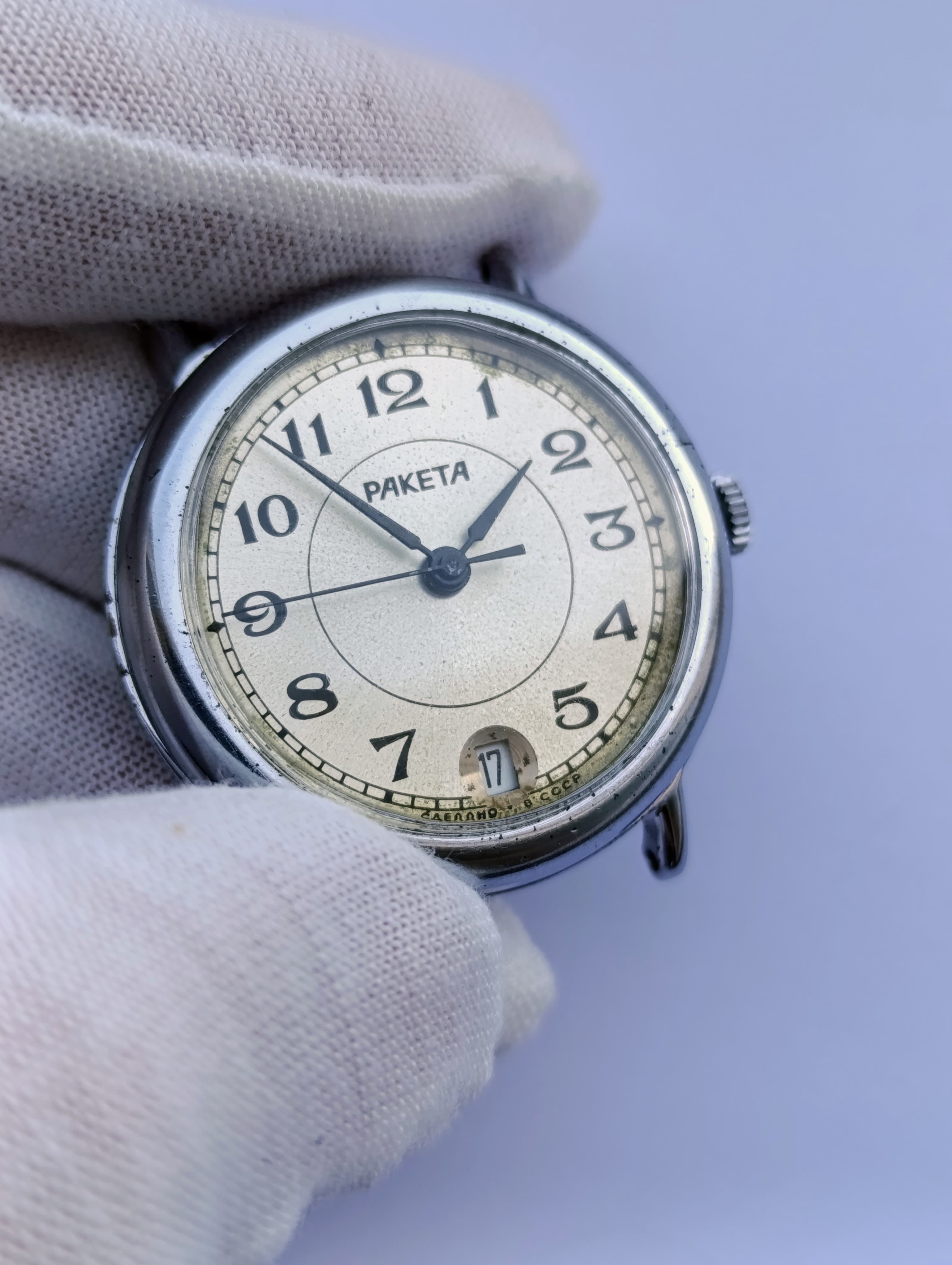 Vintage Raketa Watch 2614.H Caliber 19 Jewels – Petrodvorets USSR 1980s Mechanical Men’s Wristwatch – thumbnail 10