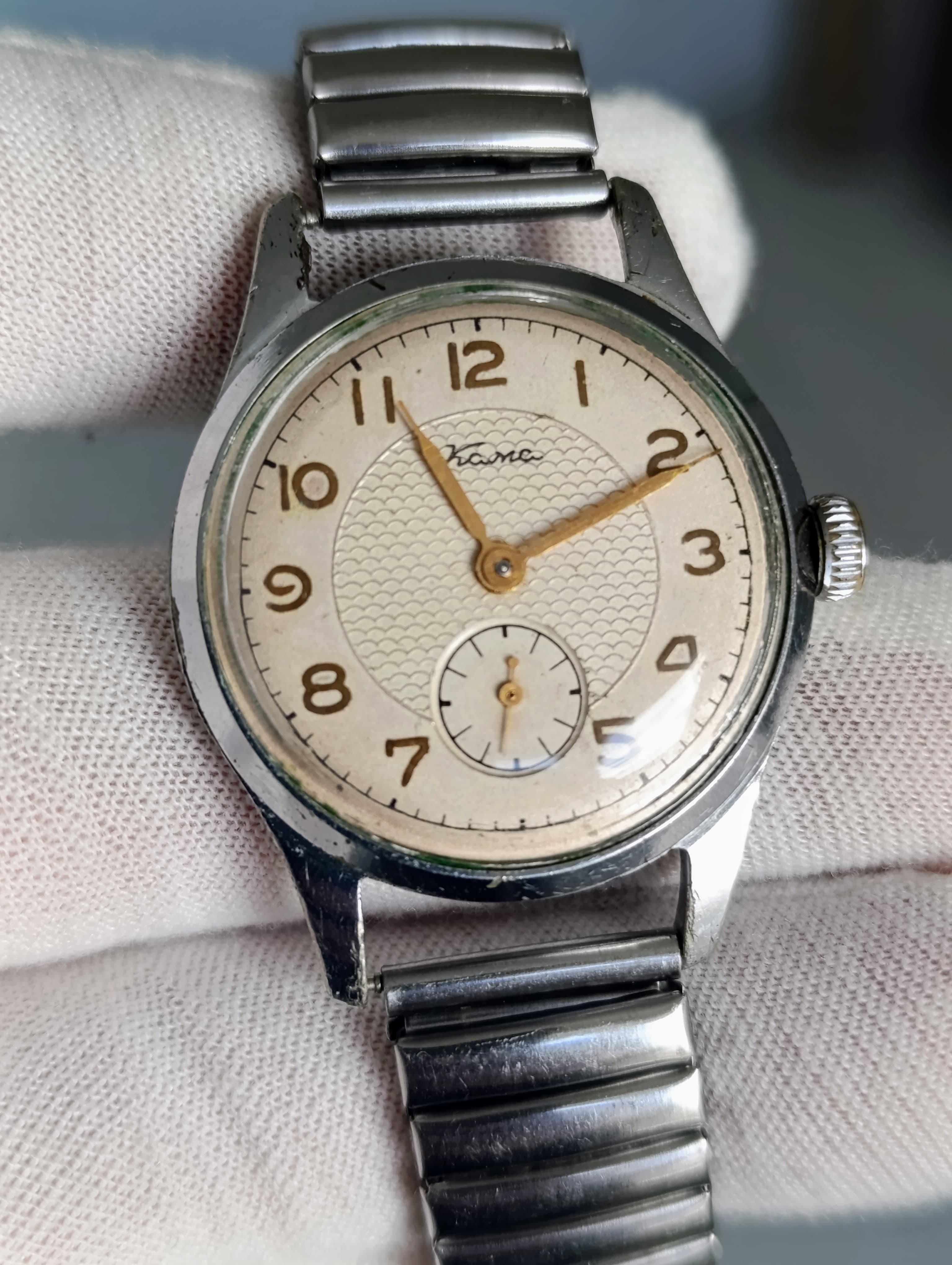 Kama Watch 1956 - Exquisite Soviet Timepiece for the True Connoisseur of Vintage Watches – thumbnail 2