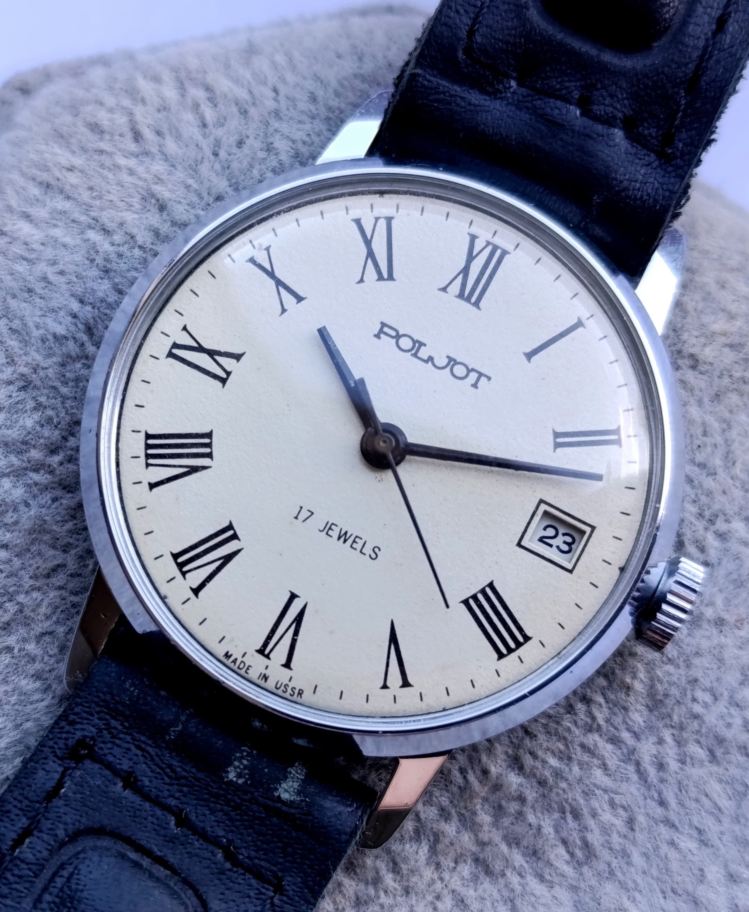 Soviet Watch Poljot 2614.2H Model 4321355 Manual Winding 17 Jewels First Moscow Watch Factory Made in USSR 1980s – thumbnail 1