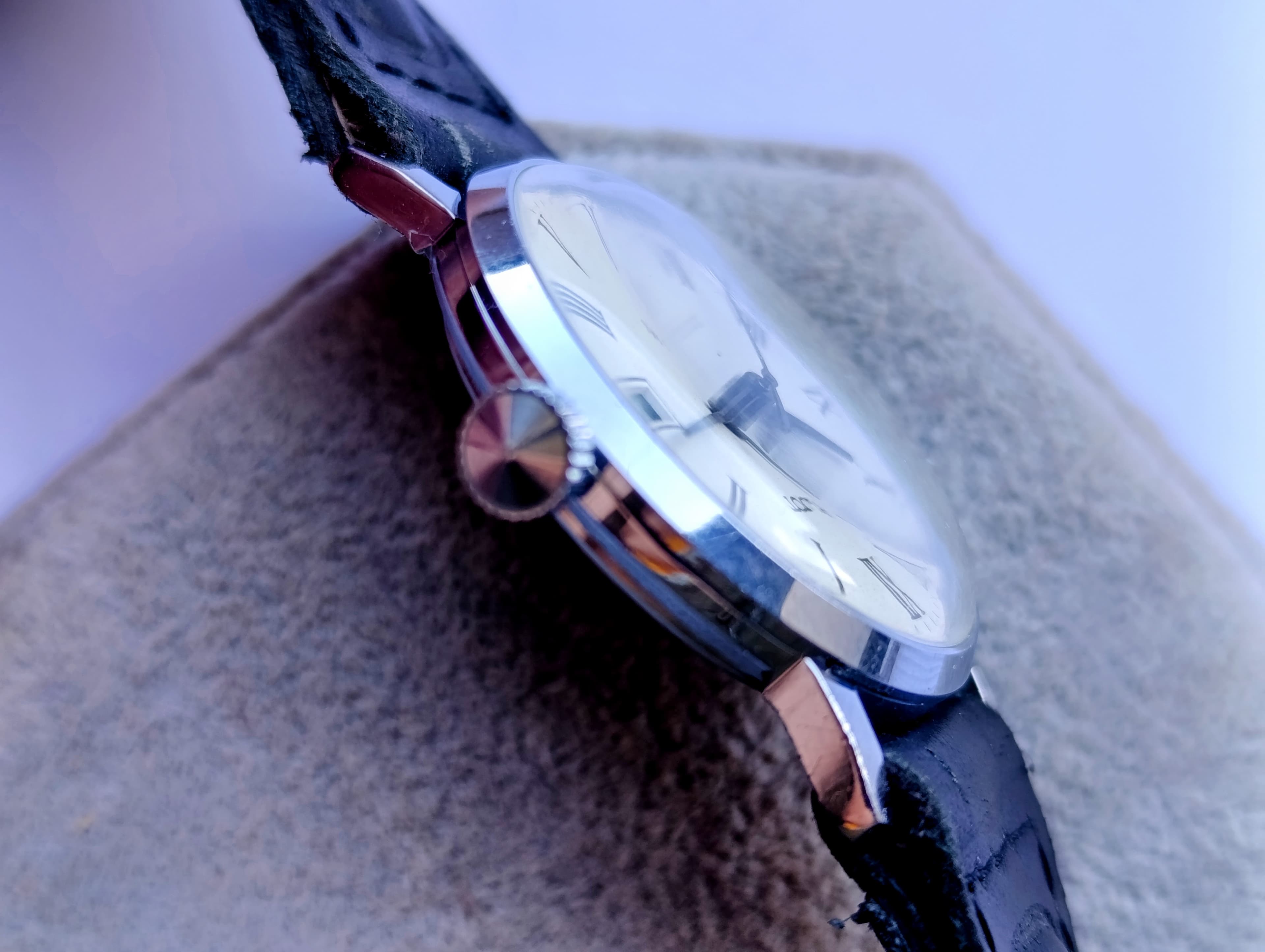 Soviet Watch Poljot 2614.2H Model 4321355 Manual Winding 17 Jewels First Moscow Watch Factory Made in USSR 1980s – thumbnail 6