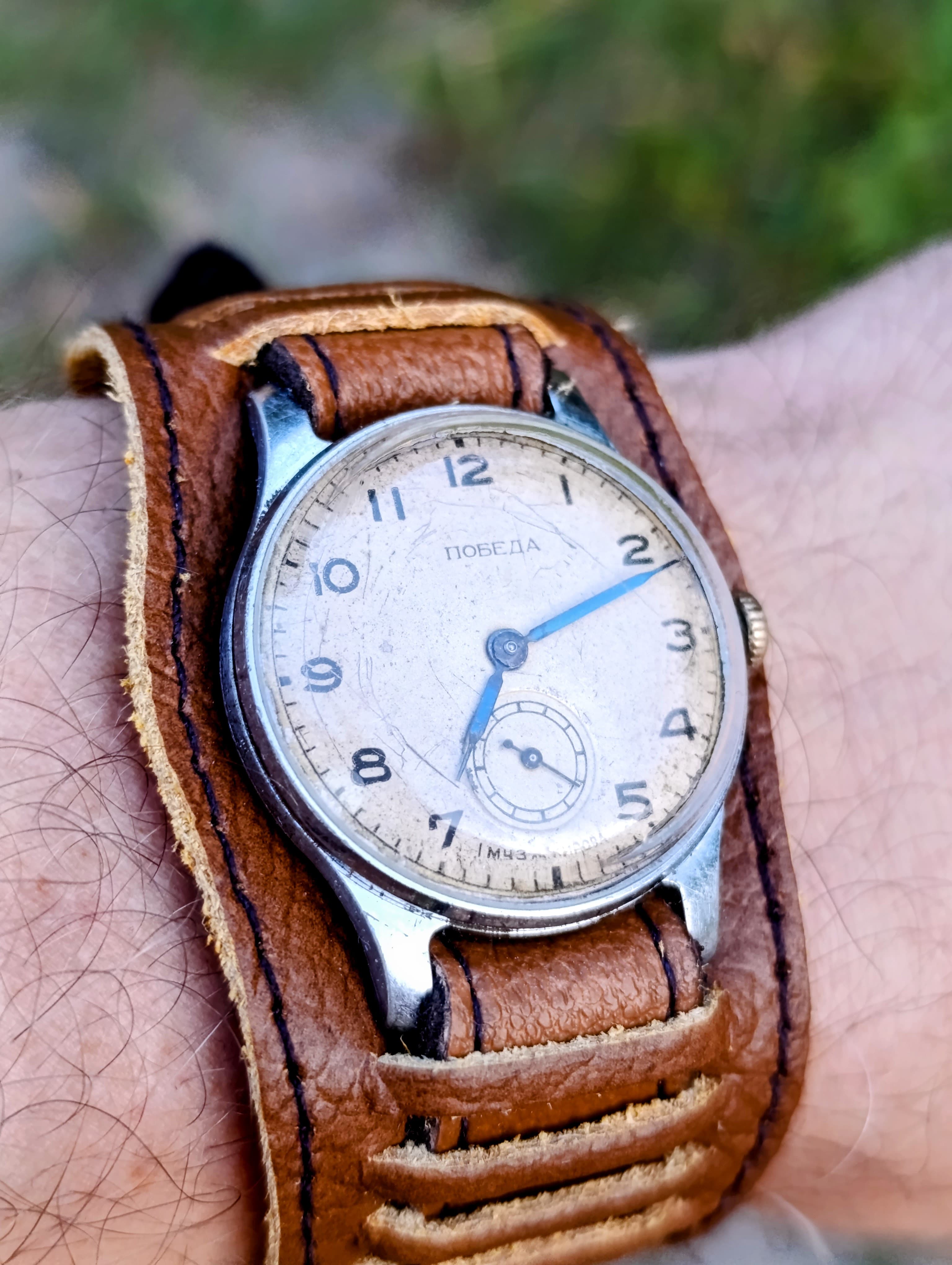 Pobeda 2603 Vintage Soviet Watch First Moscow Watch Factory Made in USSR 1956 – thumbnail 4