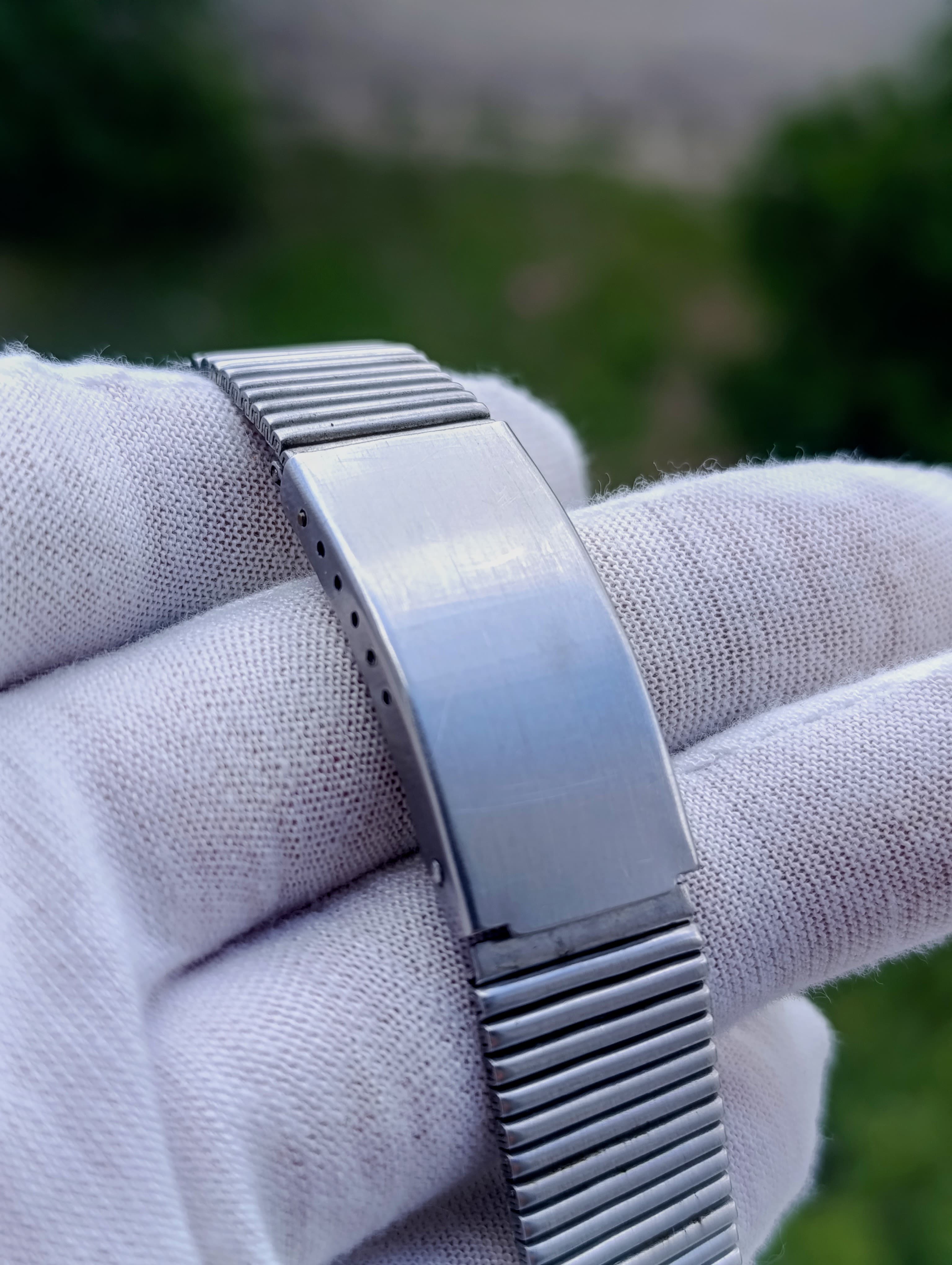 Vintage Soviet Pobeda Watch with Kremlin - 60 Years of USSR Anniversary Edition – thumbnail 7