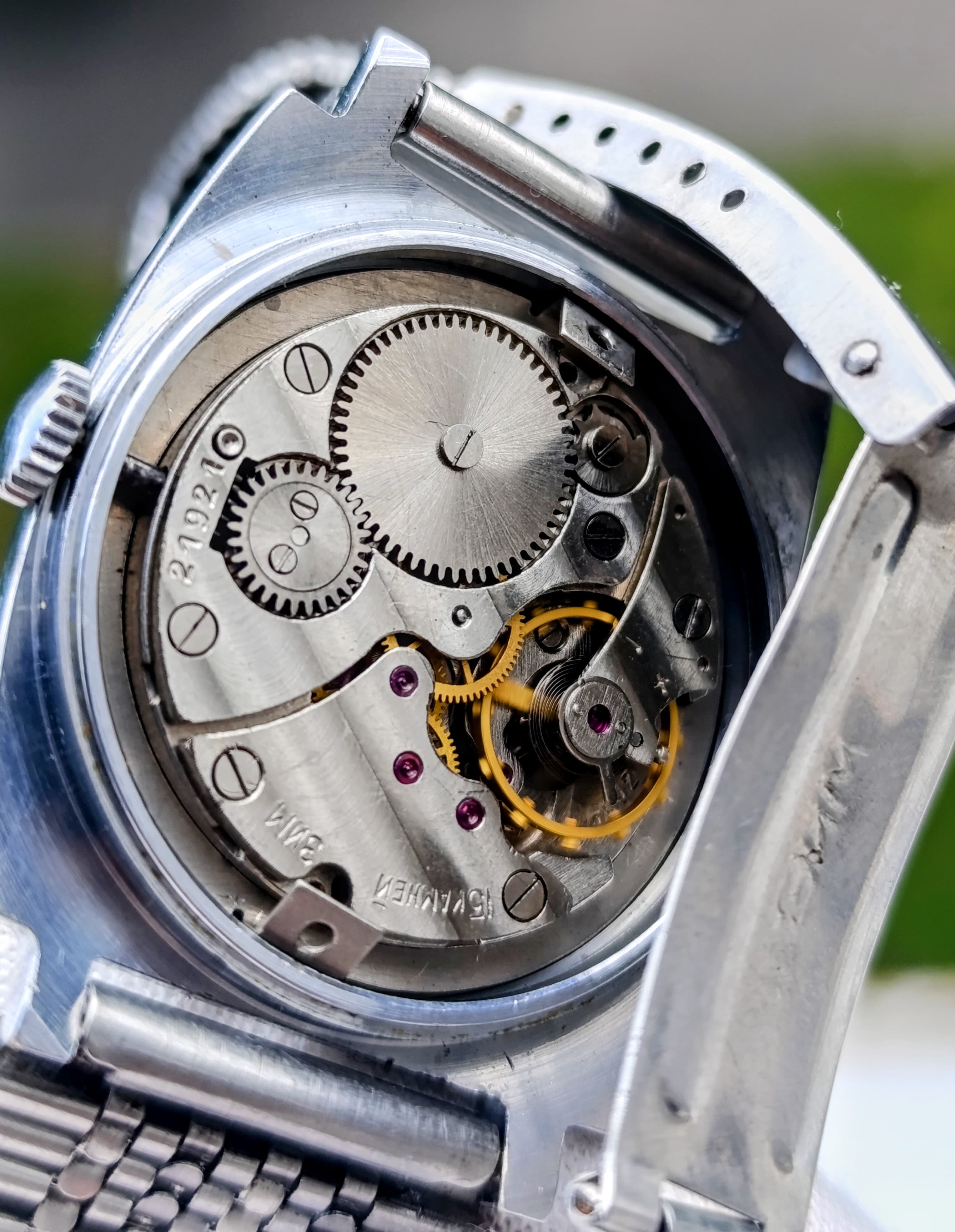 Vintage Soviet Pobeda Watch with Kremlin - 60 Years of USSR Anniversary Edition – thumbnail 3