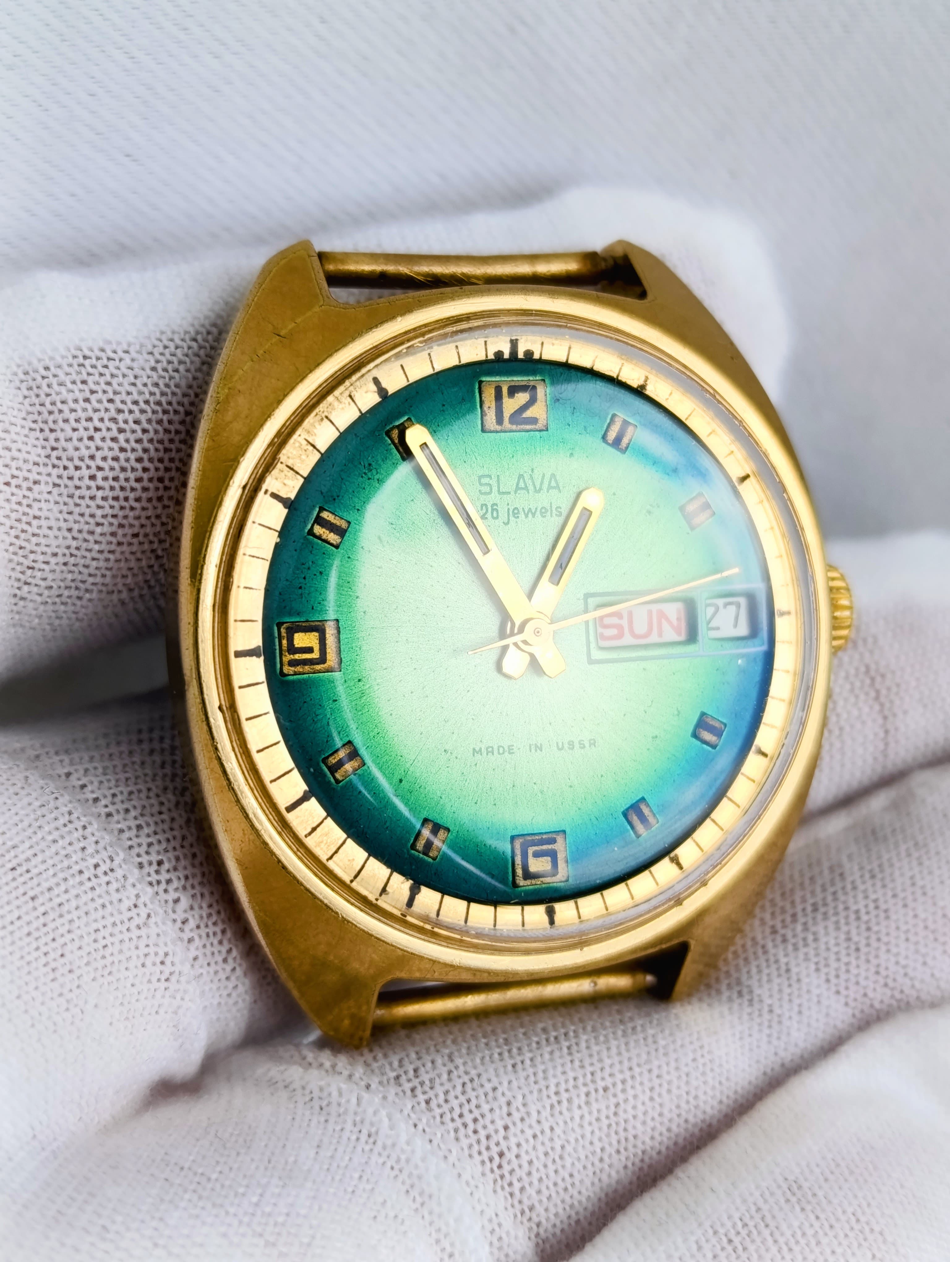 Slava Vintage Soviet Watch - Rare Green Gradient Dial - USSR 2428 Day-Date - Serviced – thumbnail 8