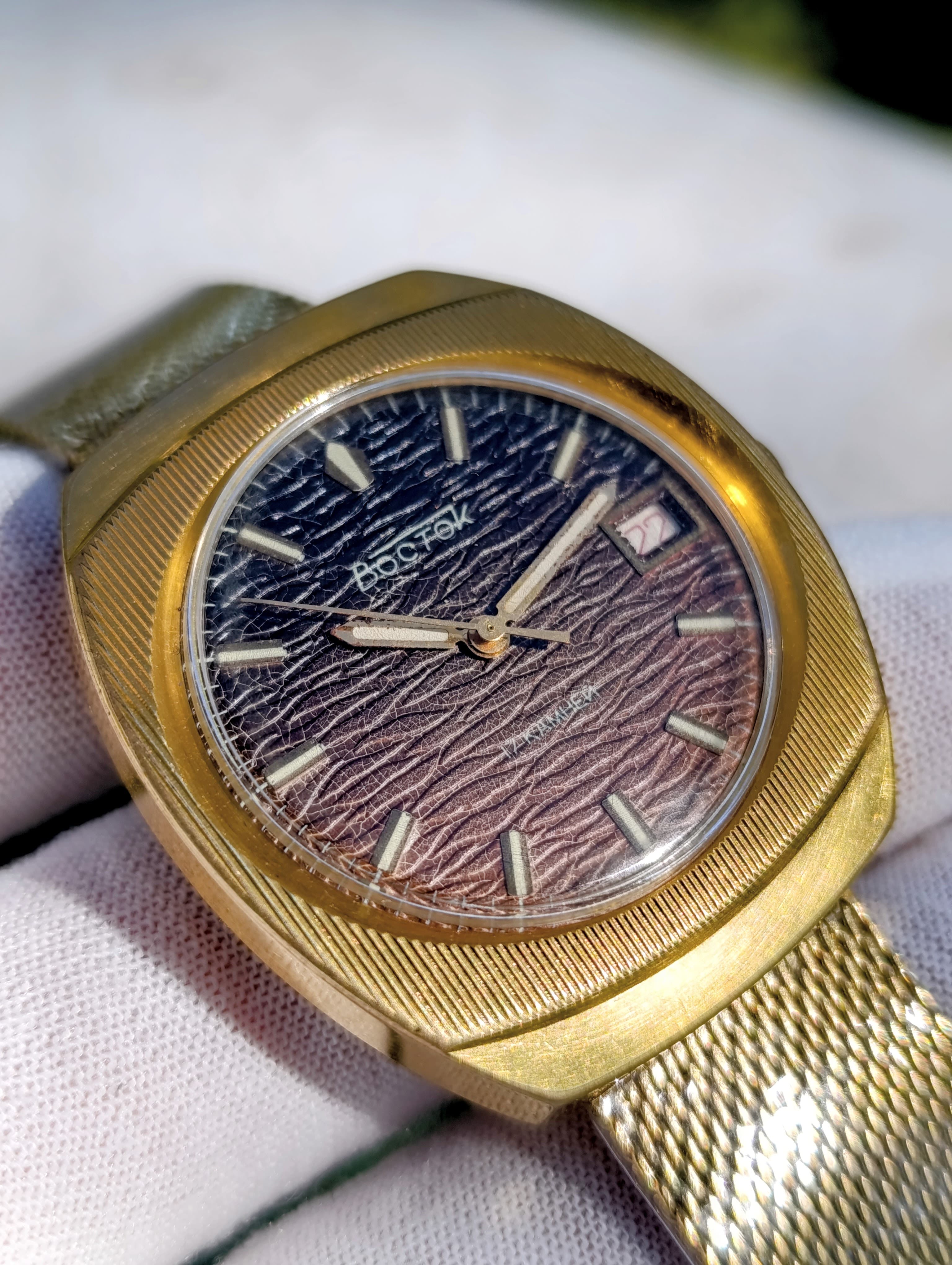 Vintage USSR Vostok Mechanical Watch - Original 2414A Movement, Brown Guilloche Dial – thumbnail 7
