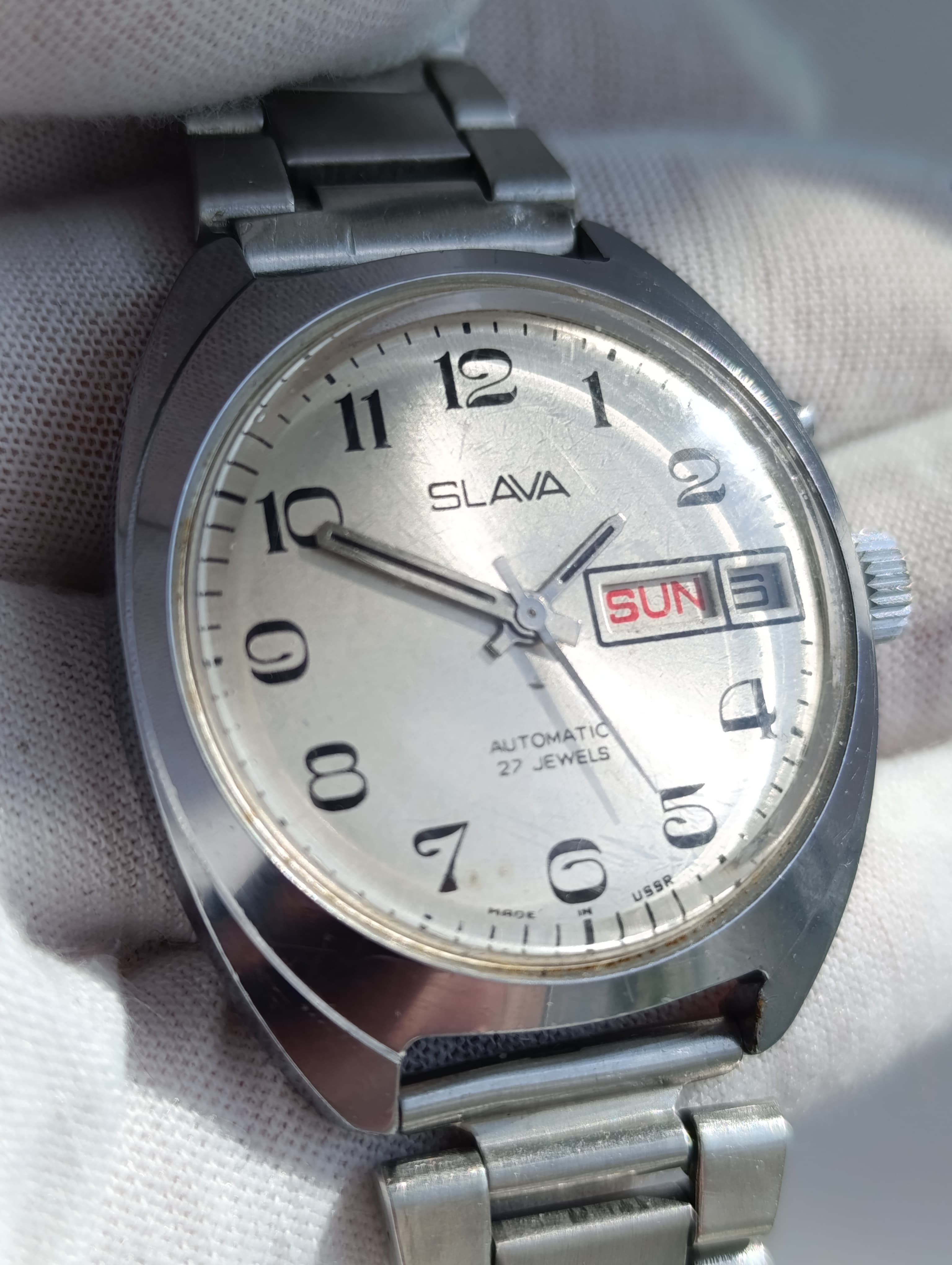 Vintage Slava Automatic Watch - USSR Heritage Timepiece – thumbnail 2