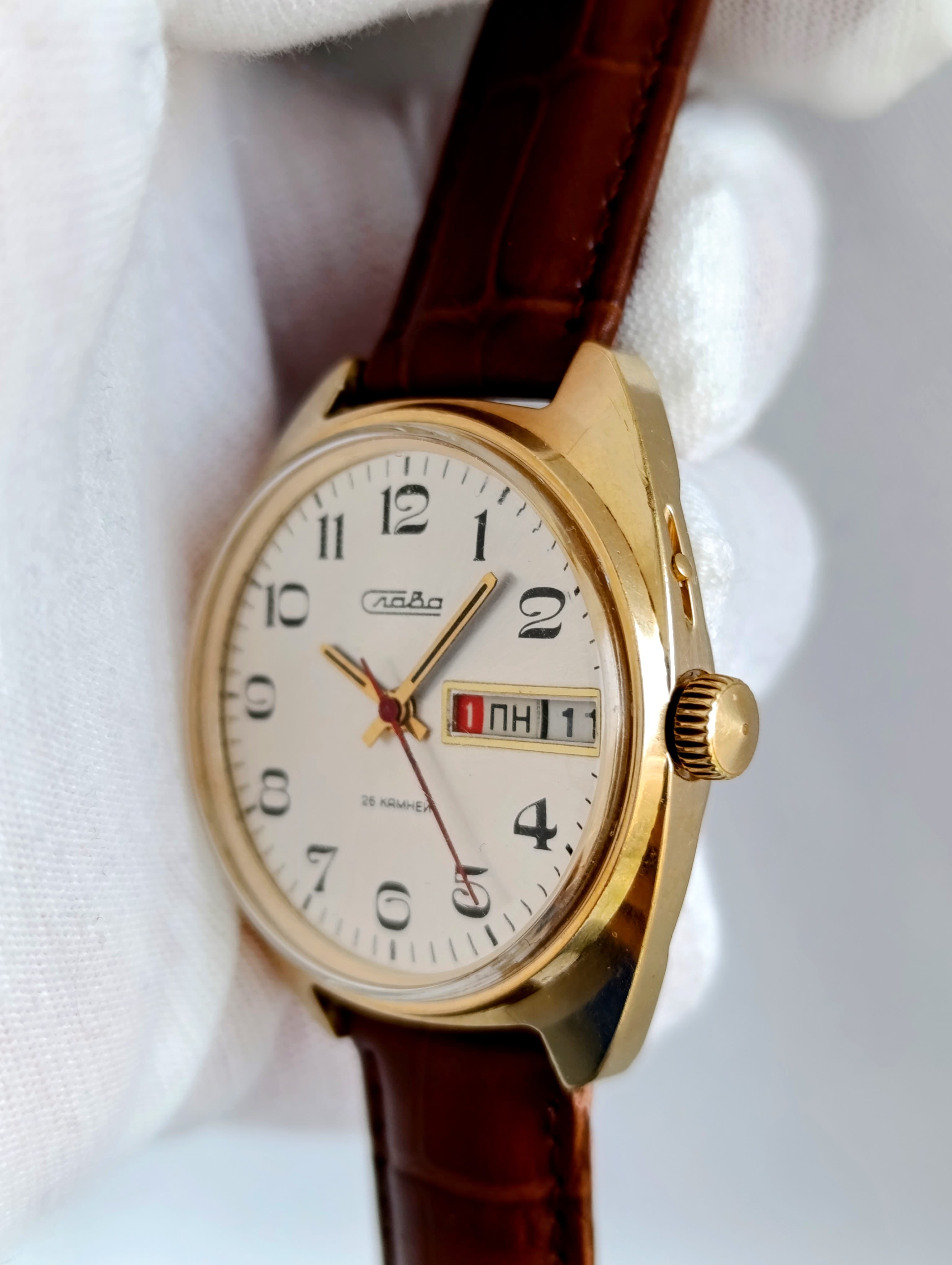 Rare Slava 2428 Vintage Watch | Second Moscow Factory Soviet Timepiece (1980s) – thumbnail 4