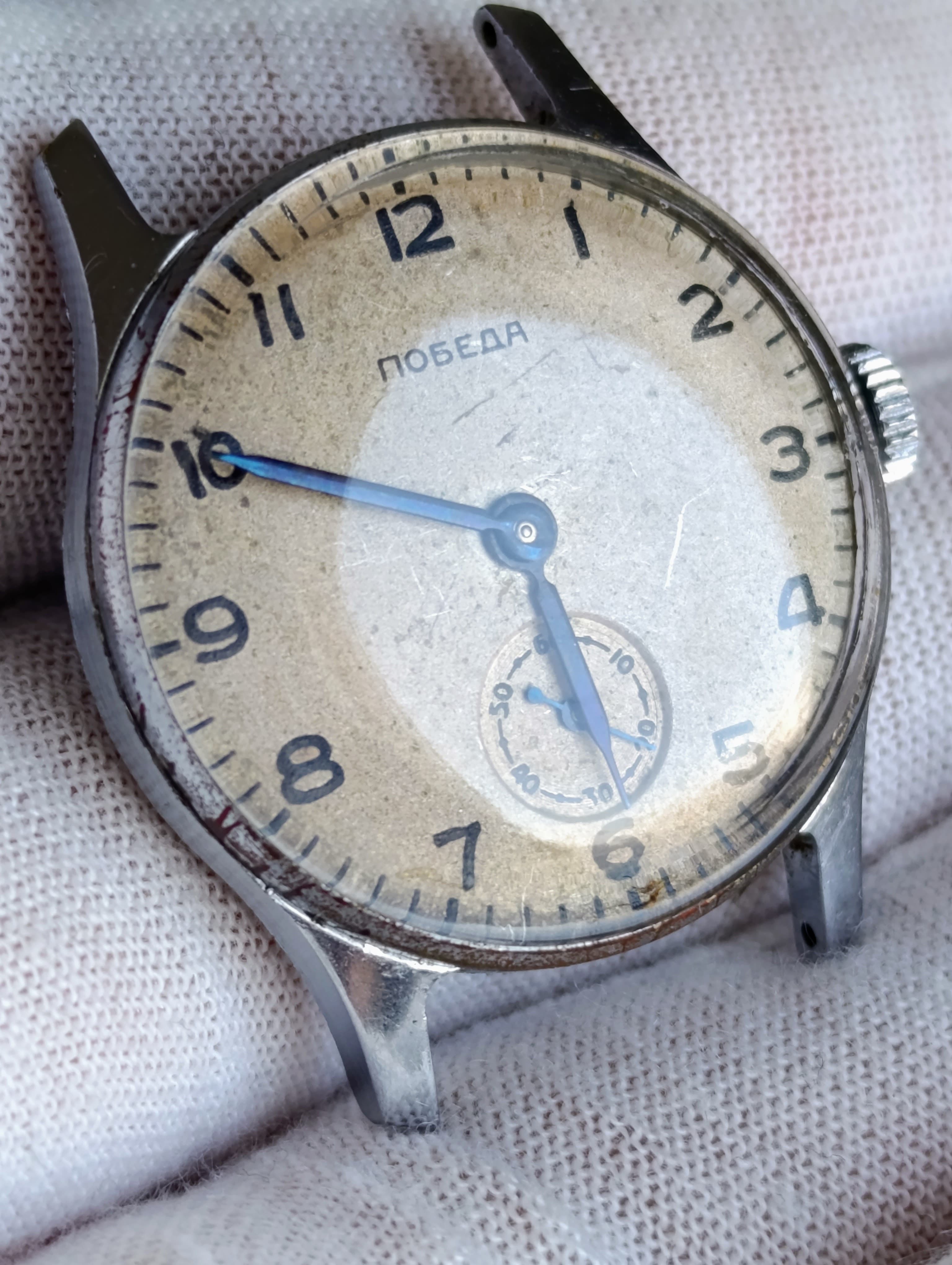 Pobeda 2602 Vintage Watch Cal.: 2602 15 Jewels Made in USSR 1955 Chistopol Watch Factory – thumbnail 1