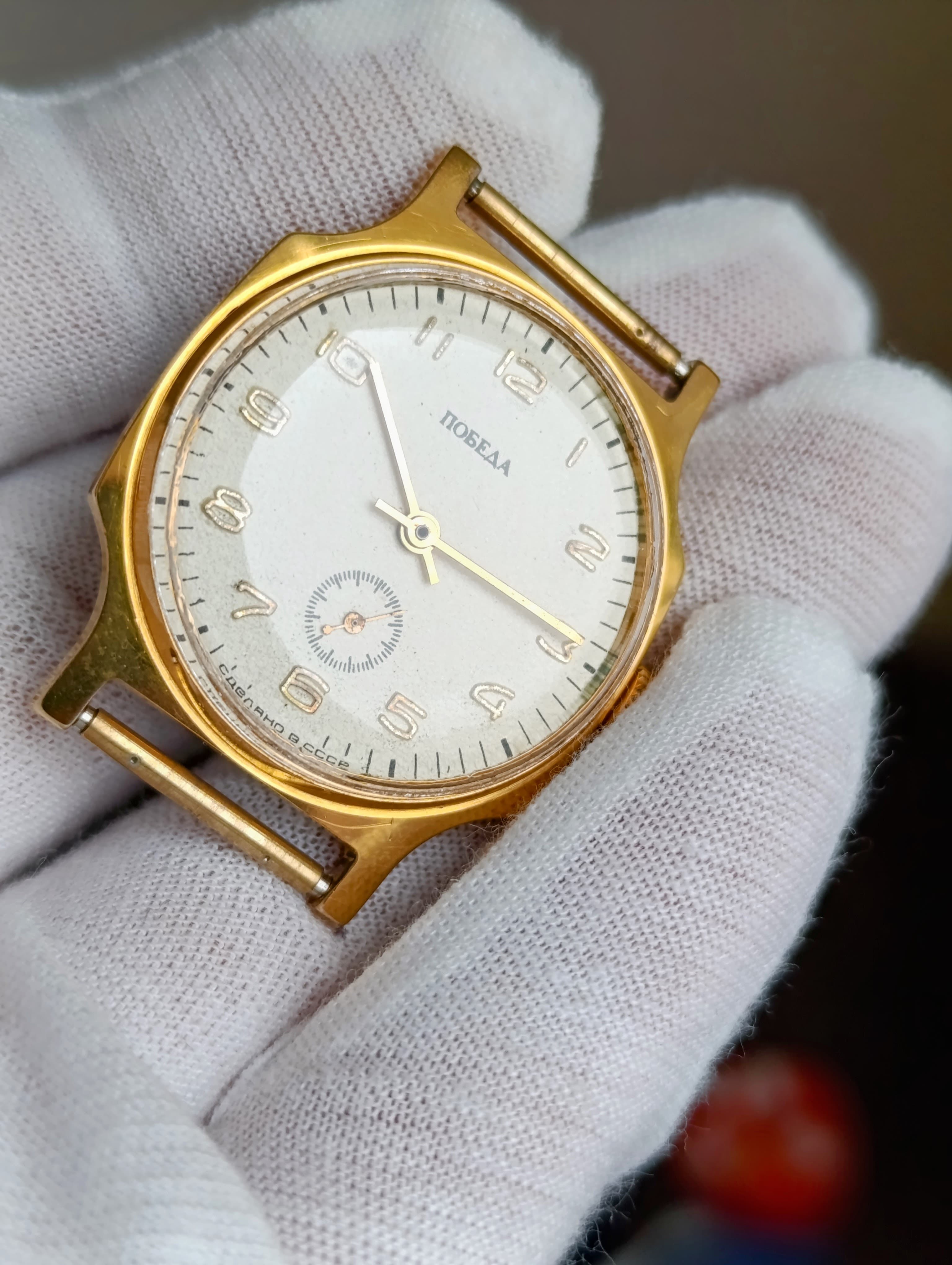 Pobeda Watch USSR 1980s - Vintage Mechanical Timepiece – thumbnail 8