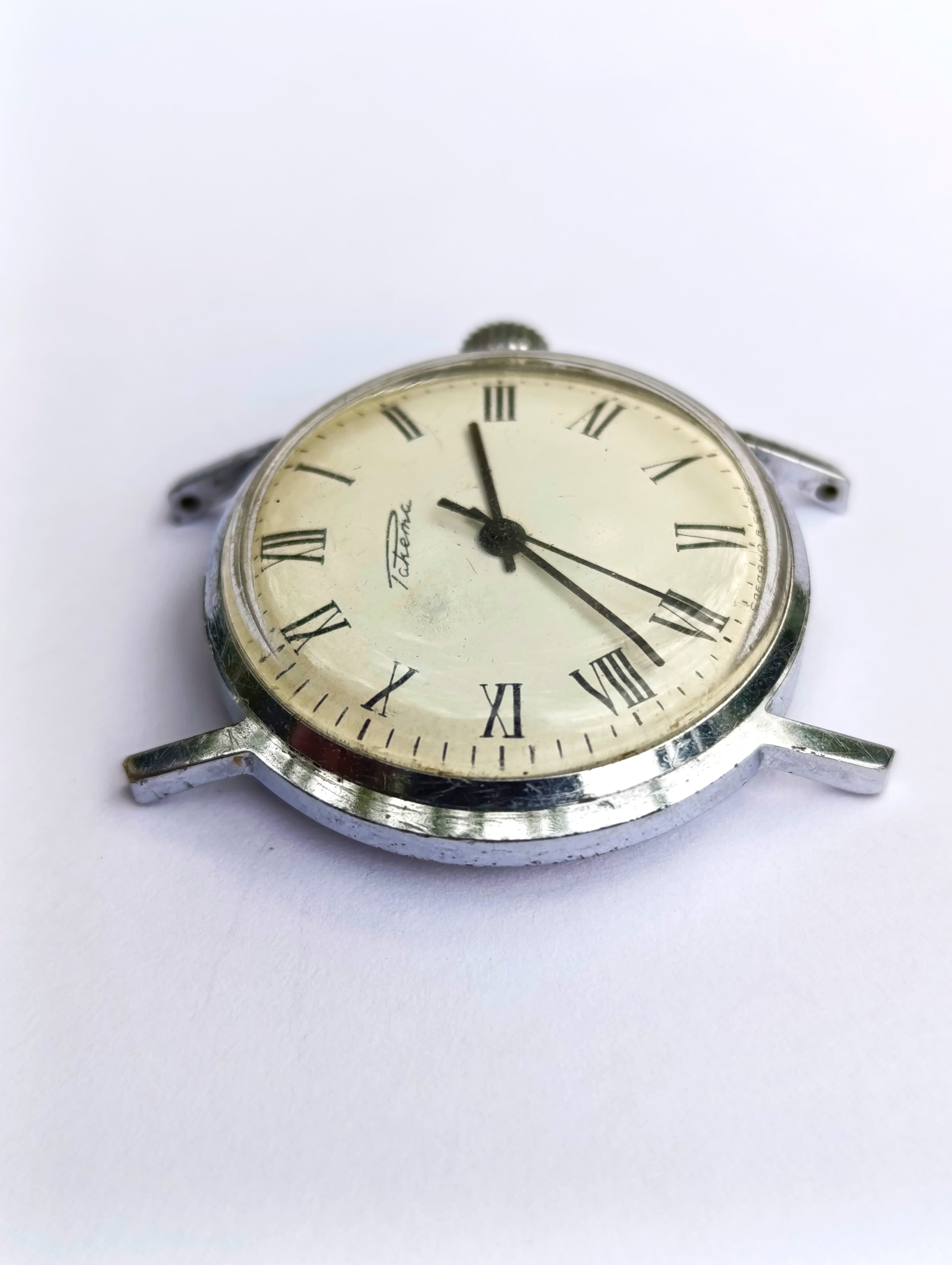Vintage Raketa Watch - A Timeless Soviet Classic 1970s – thumbnail 6