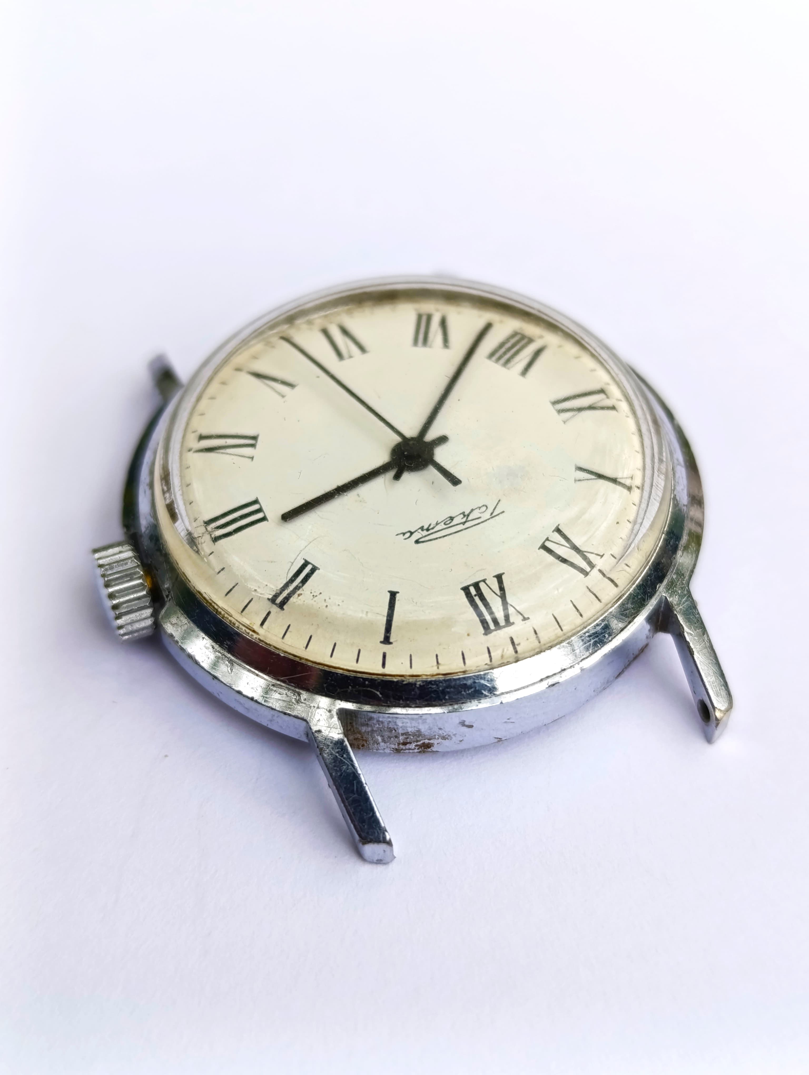 Vintage Raketa Watch - A Timeless Soviet Classic 1970s – thumbnail 5