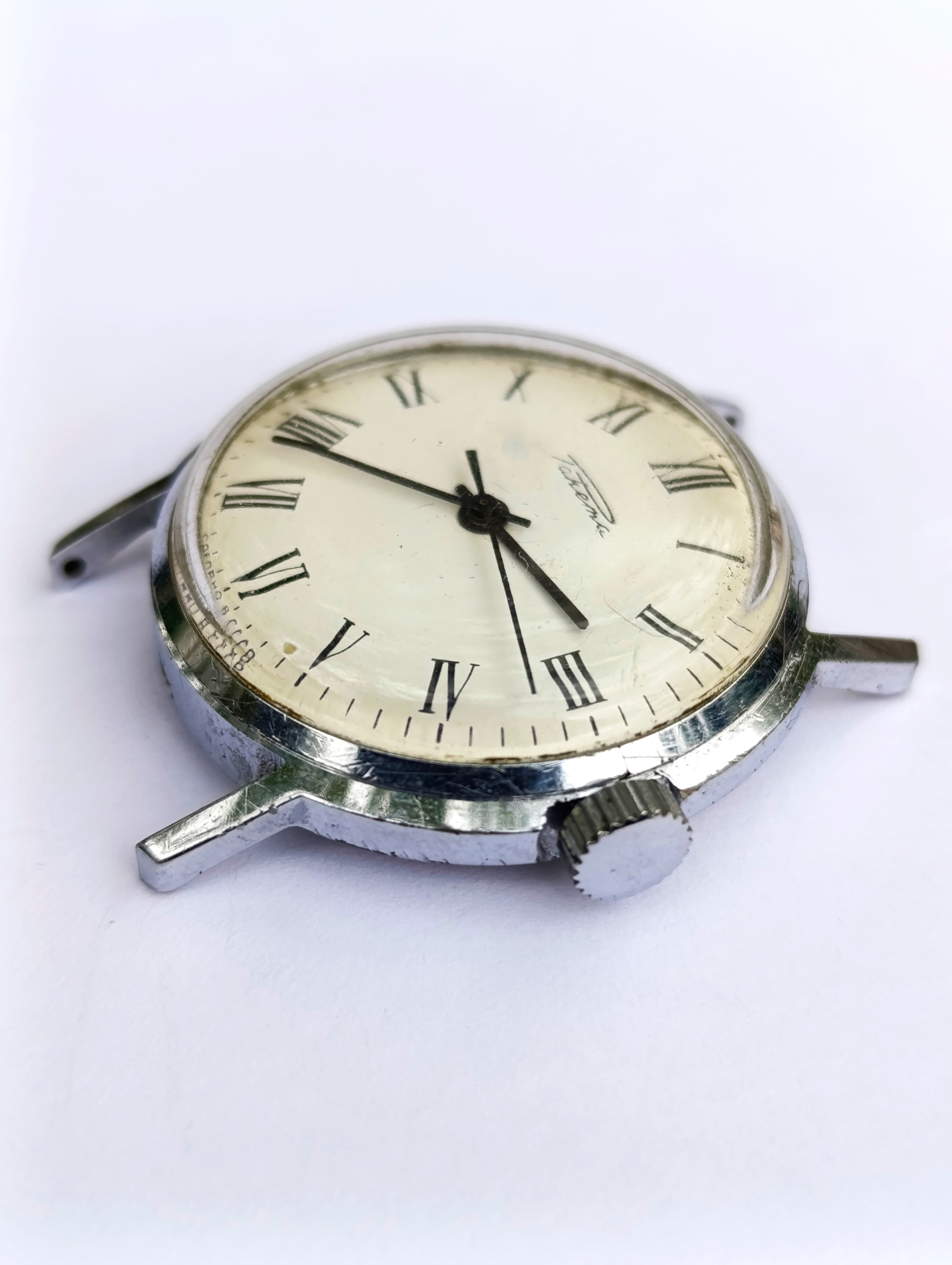 Vintage Raketa Watch - A Timeless Soviet Classic 1970s – thumbnail 4