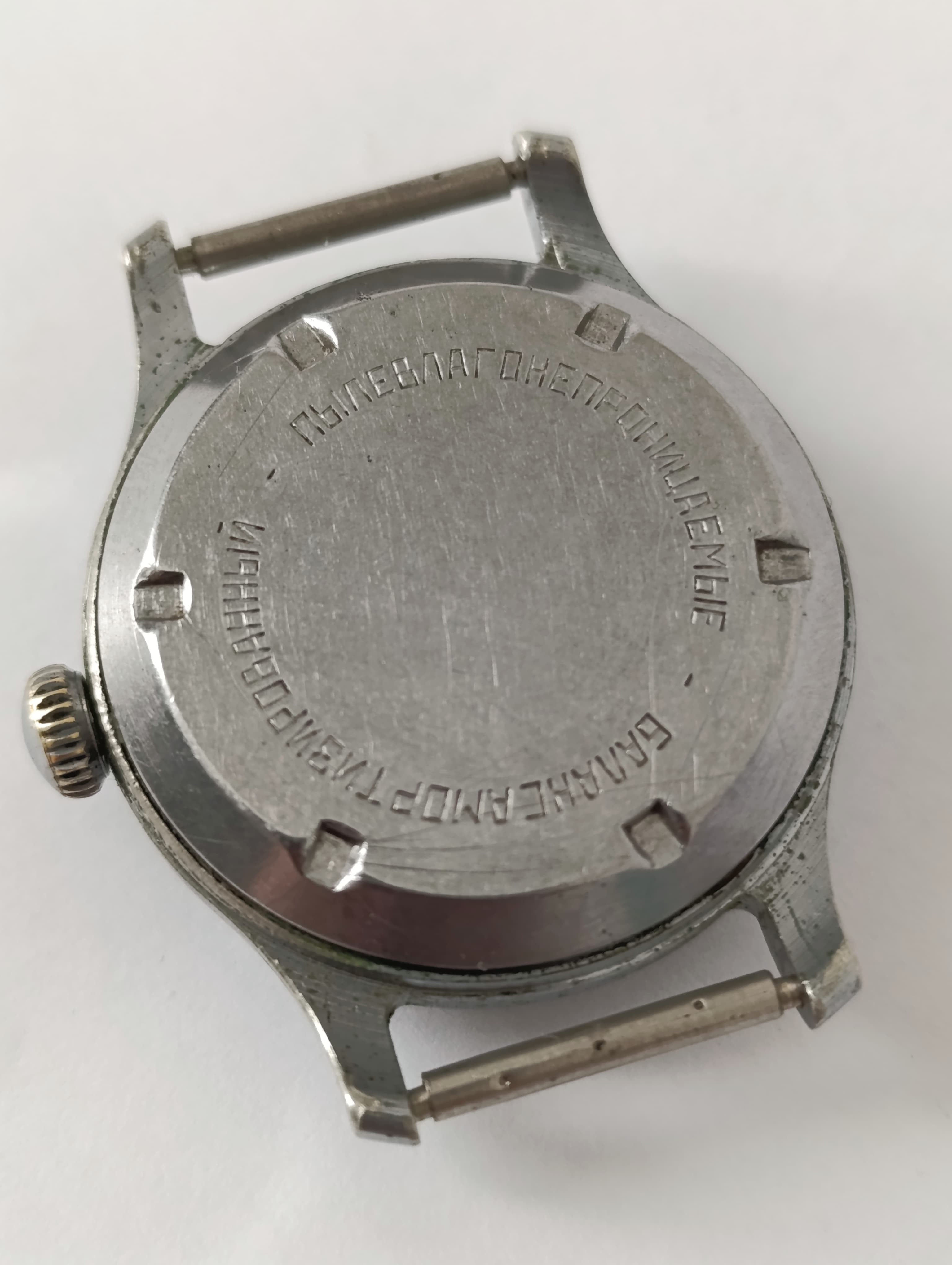 Rare Soviet Era Sports Watch - Authentic Collectible Timepiece from USSR – thumbnail 6