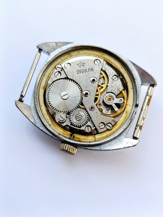 Vintage Soviet Watch Svet 2609.HA Mechanical Wrist Watch 19 Jewels Working Order 1970s Made in USSR – thumbnail 10