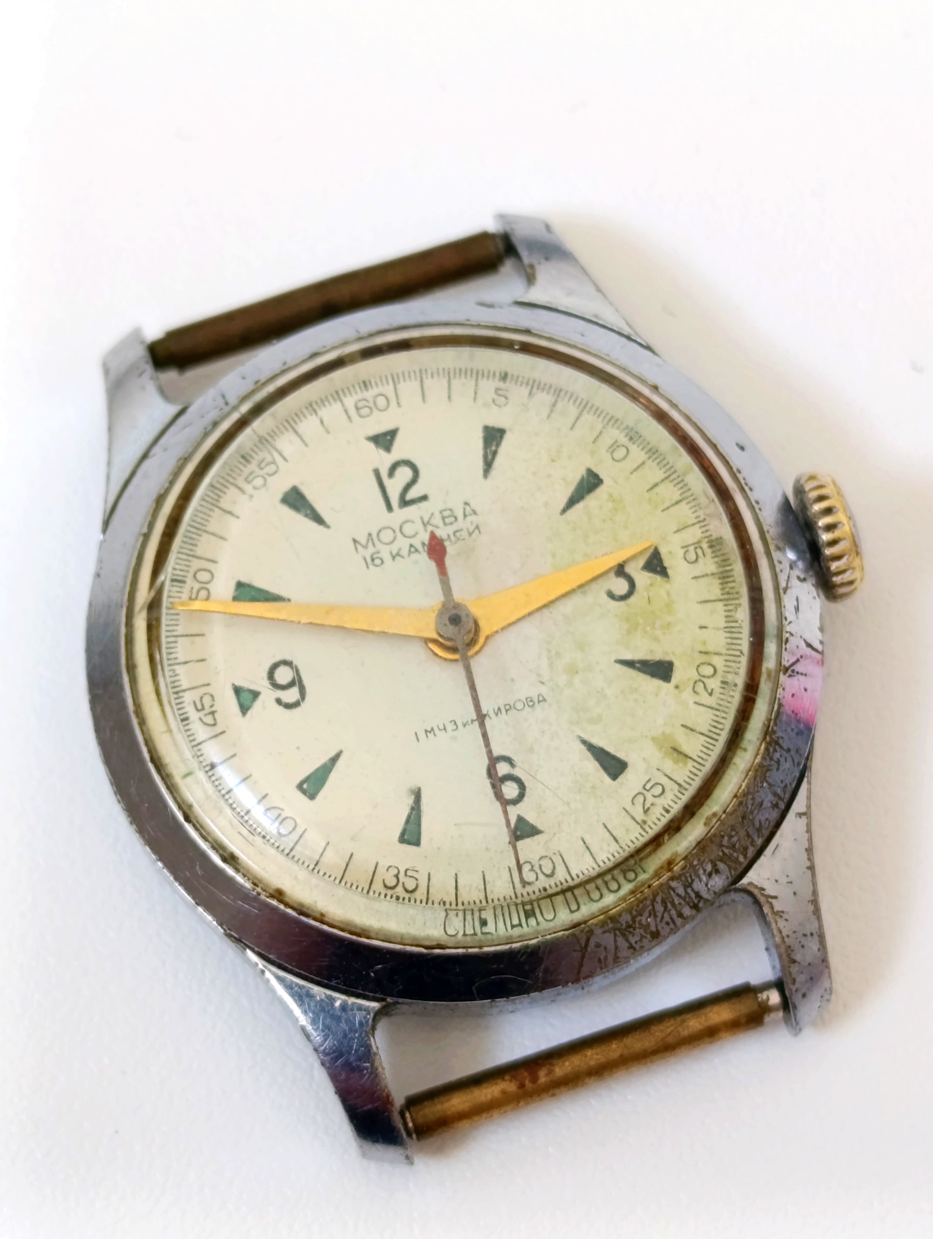 Vintage 1957 Moskva Watch by 1st Moscow Watch Factory (Kirov) – thumbnail 1