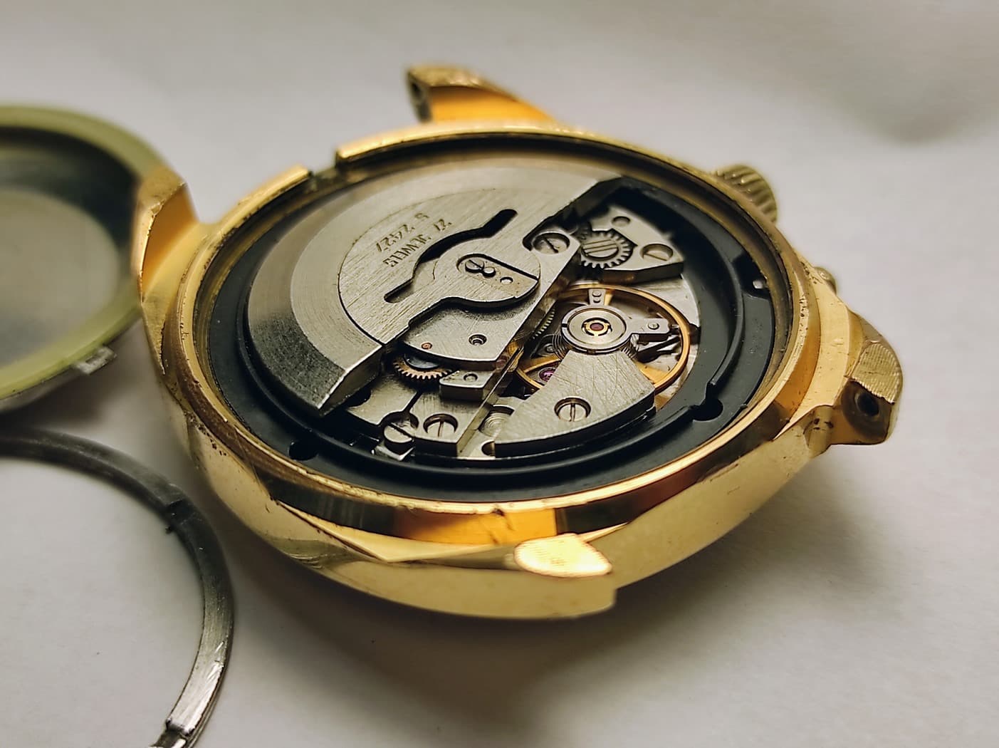 Slava Cal. 2427 Soviet Watch with Dual Calendar and Auto-Winding – thumbnail 9