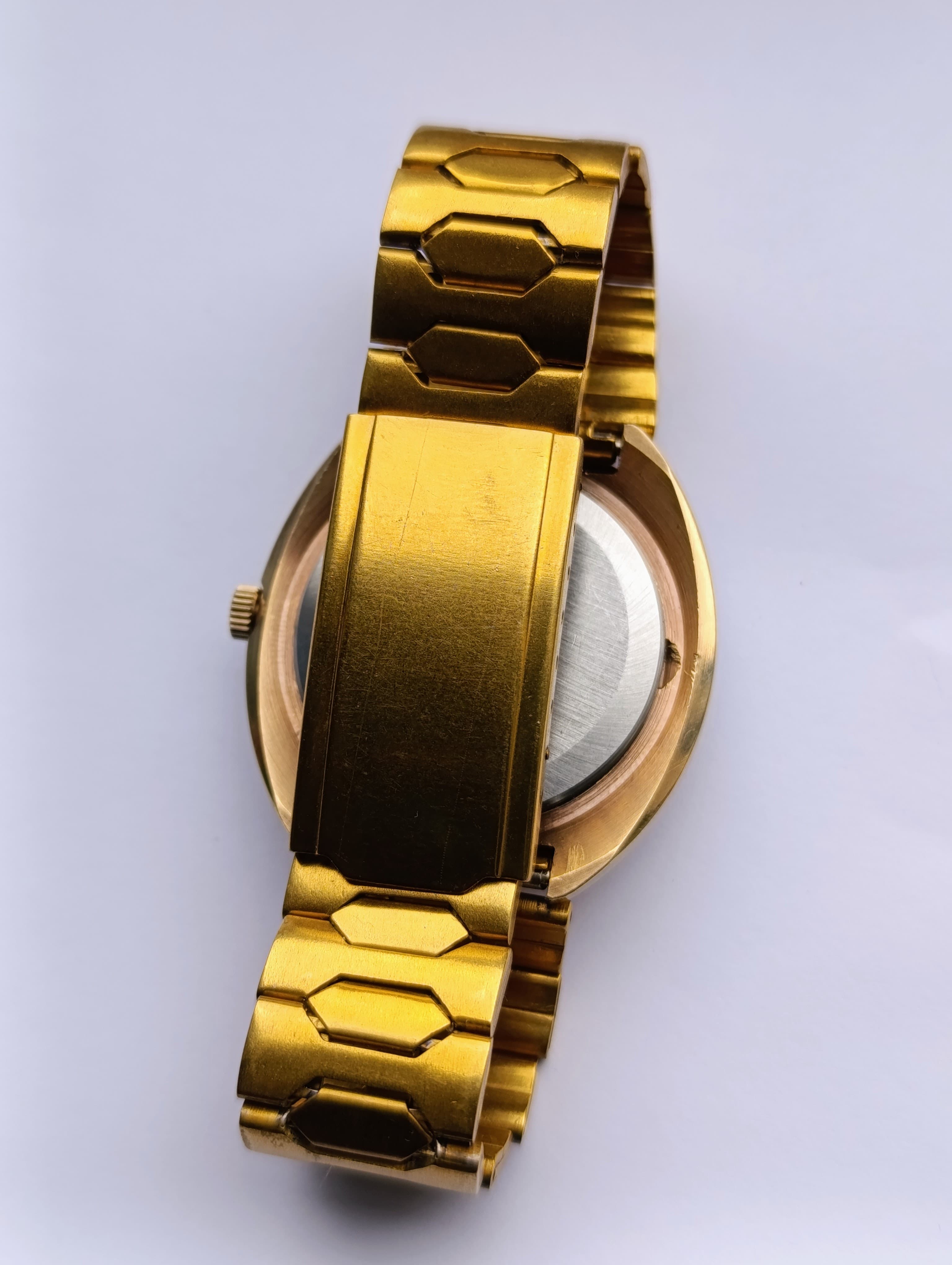 Raketa Watch Hammer and Sickle Caliber 2609.HA Collectible Soviet Wristwatch – thumbnail 8