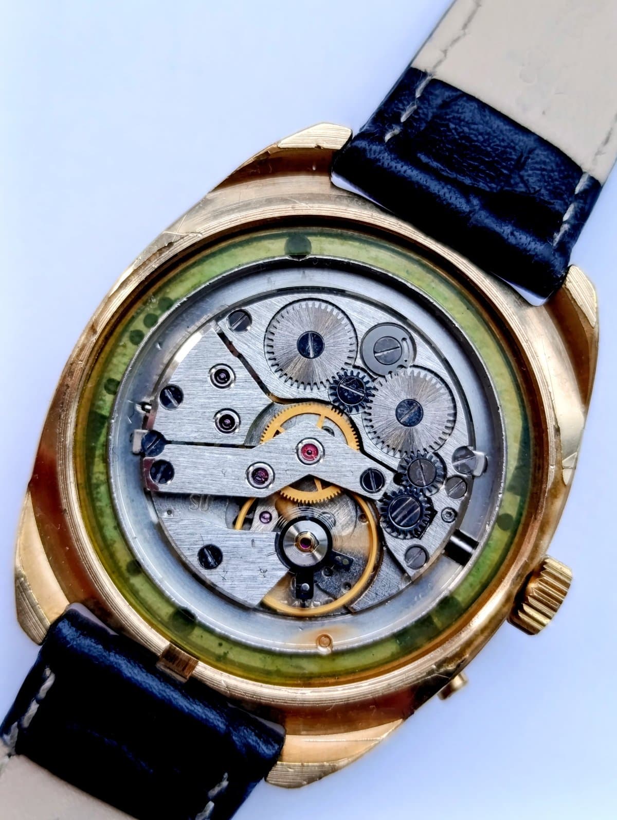 Vintage Slava 2428 USSR Watch – Purple Gradient Dial, Cyrillic Day-Date – thumbnail 9
