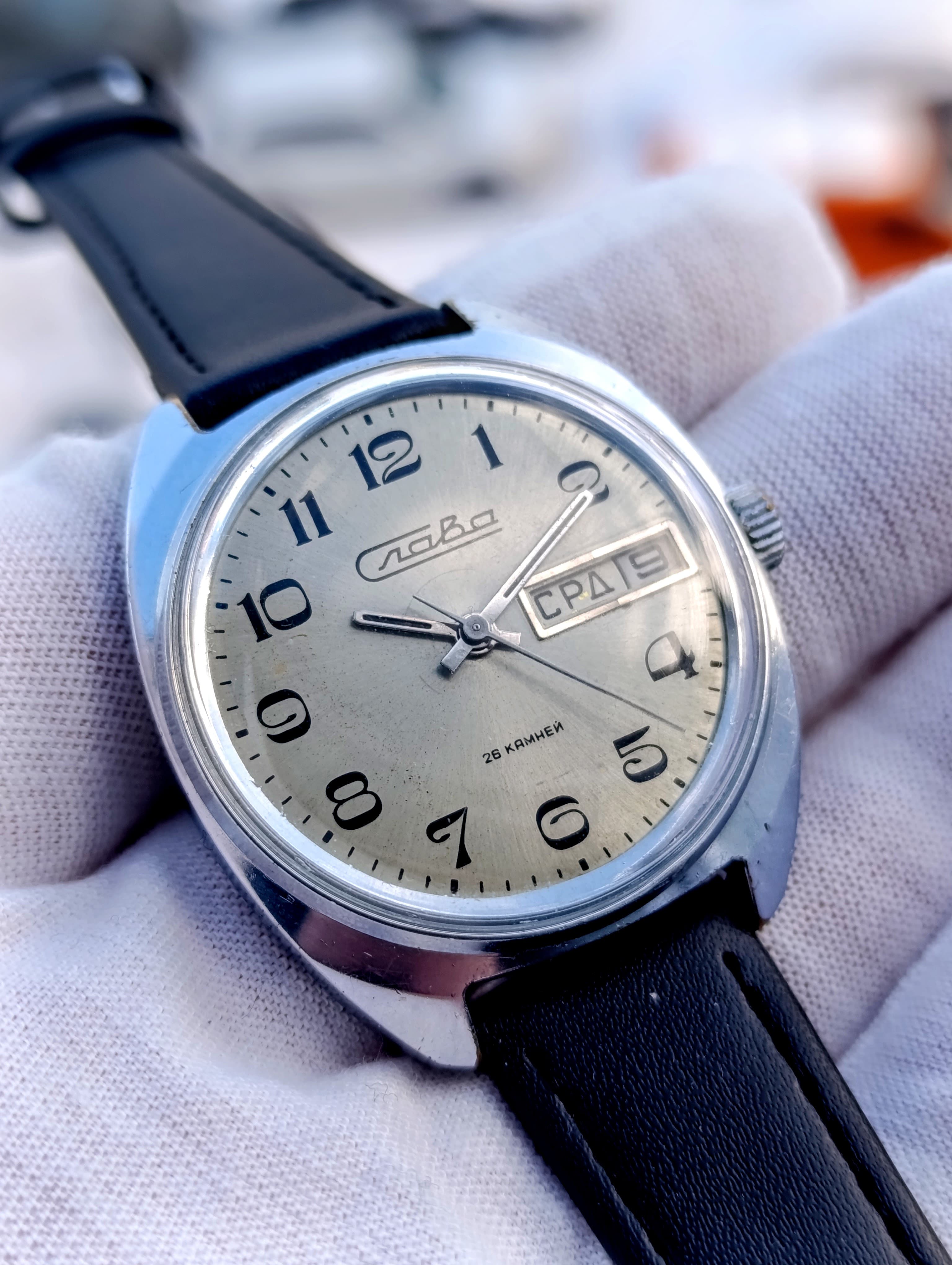 Vintage Slava 2428 Dual Calendar Watch 1980s USSR | 26 Jewels | Serviced Mechani – thumbnail 9