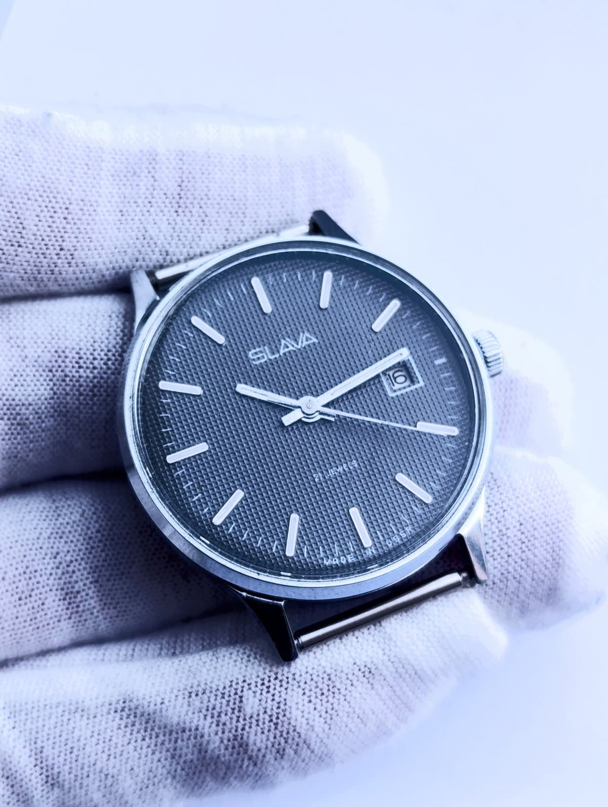 Vintage Slava Watch 2414 USSR 1980s – Black Guilloche Dial  21 Jewels Mechanical – thumbnail 12