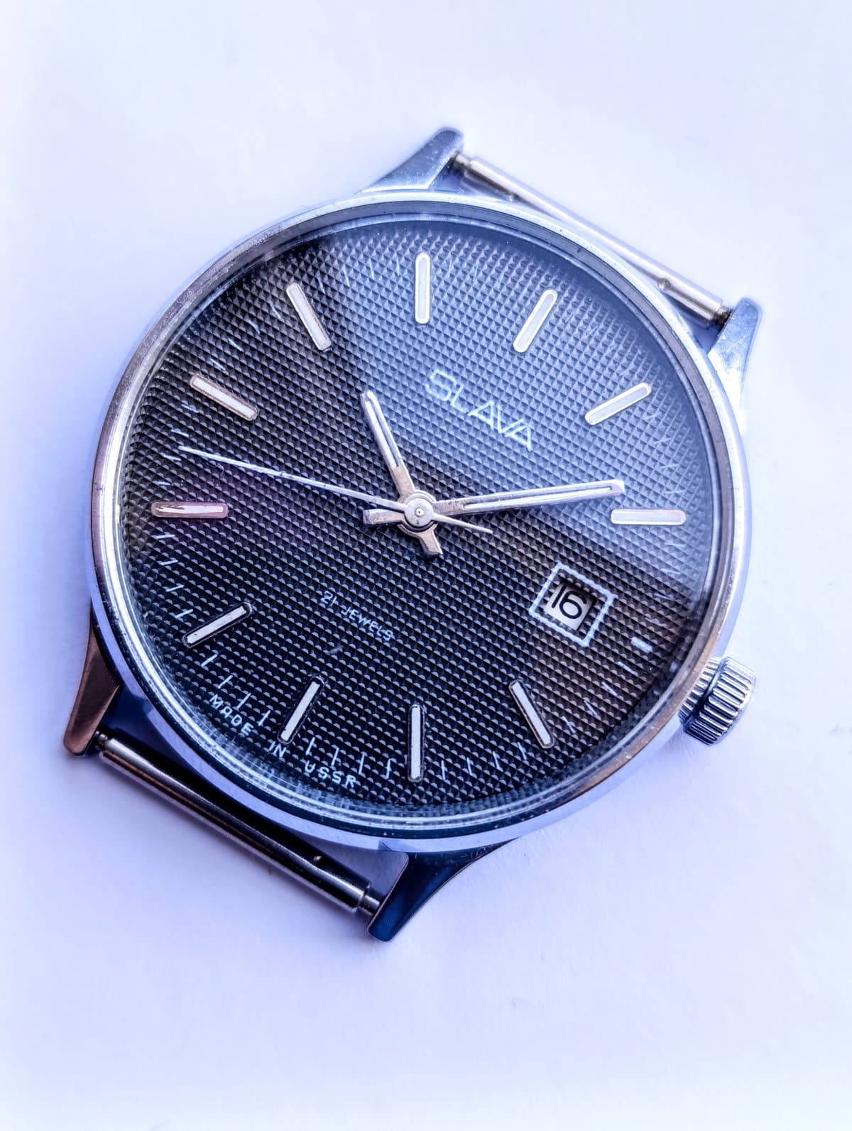Vintage Slava Watch 2414 USSR 1980s – Black Guilloche Dial  21 Jewels Mechanical – thumbnail 4