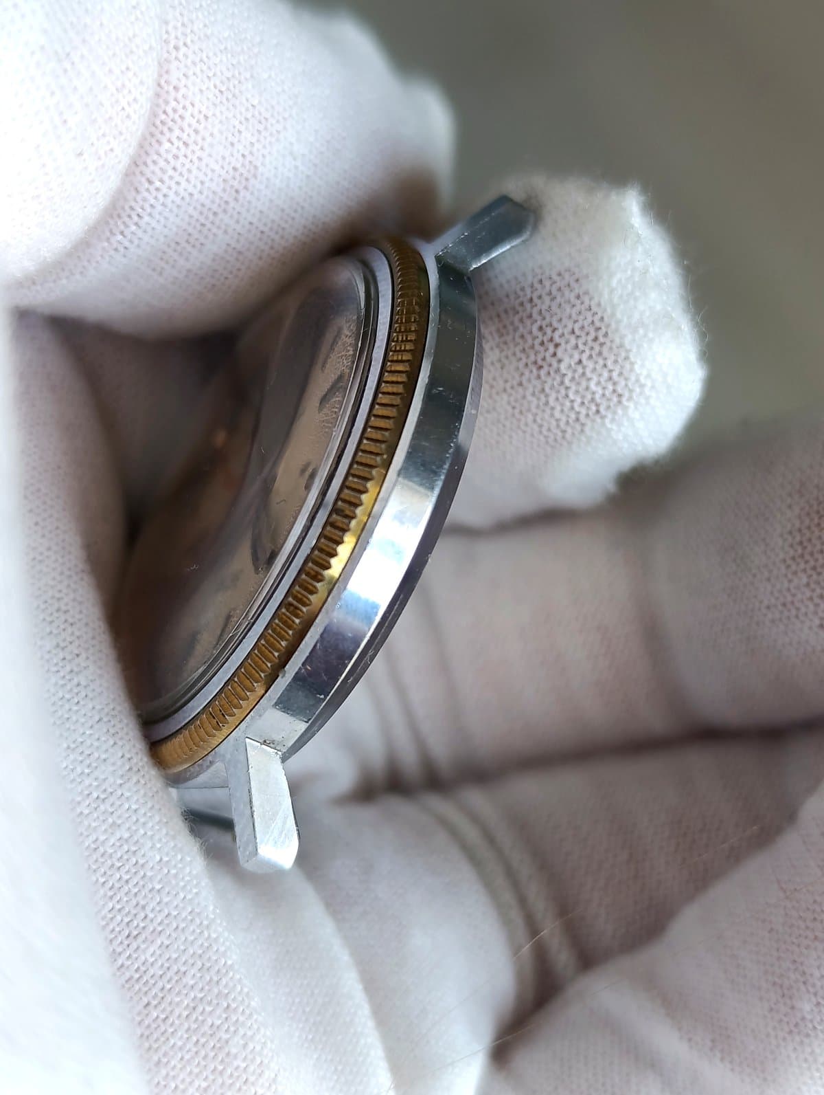 Vintage Soviet Vostok Hand-Wind Watch Caliber 2409A Crackle Dial Serviced 1980s – thumbnail 5