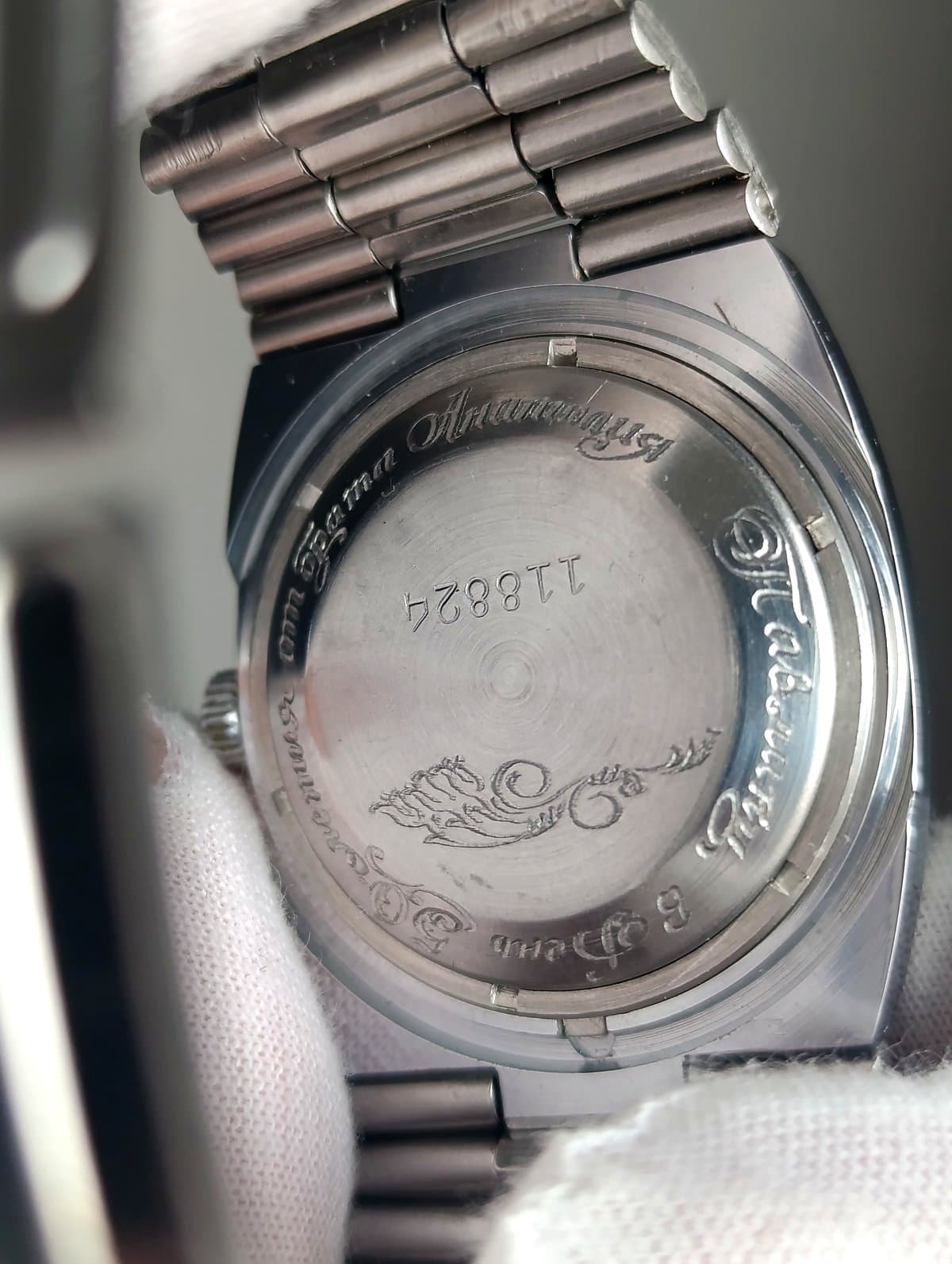 Original Slava Tank “Monster”  Automatic Watch  1980s USSR, Cal. 2427 27 Jewels – thumbnail 9